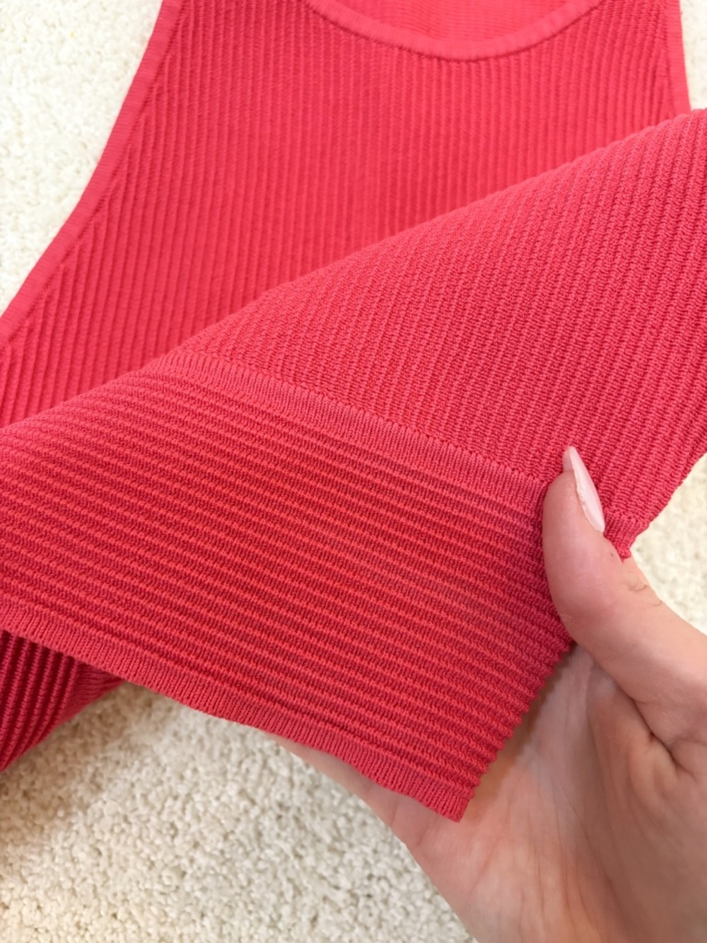 Aritzia Babaton Dark Pink Red Sleevless Ribbed Cropped Tank - Picture 3 of 8